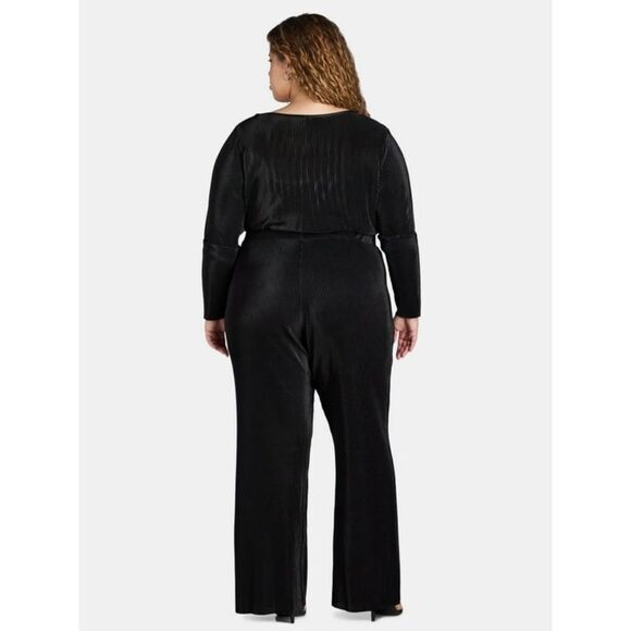 🆕👖Pleated Square Neck Top and Pants Set - Black Soot - Picture 4 of 4
